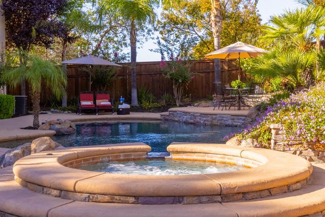209 Fantail Ct, Lincoln, CA 95648