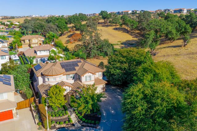 209 Fantail Ct, Lincoln, CA 95648
