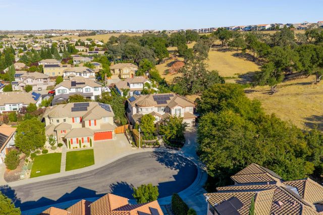 209 Fantail Ct, Lincoln, CA 95648