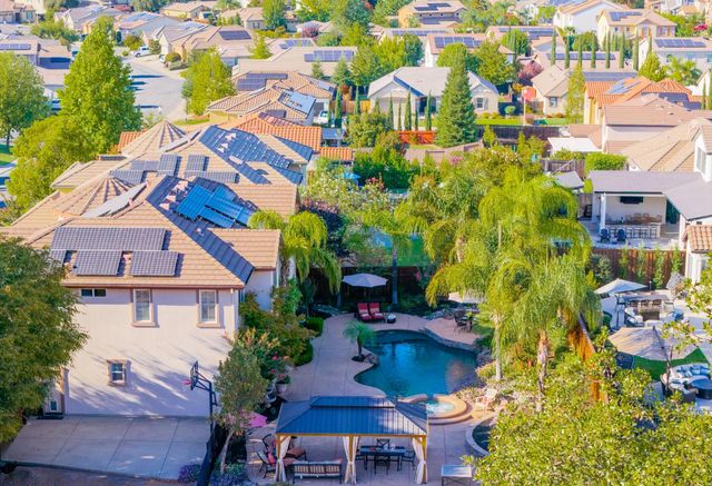 209 Fantail Ct, Lincoln, CA 95648
