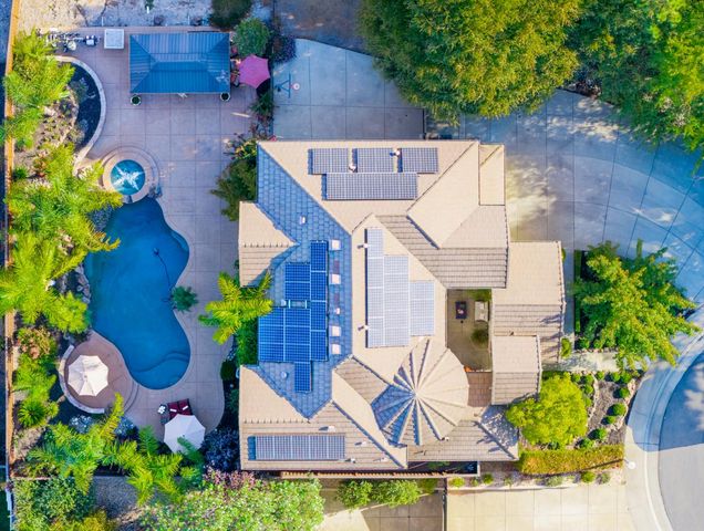 209 Fantail Ct, Lincoln, CA 95648