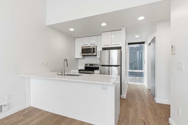 904 E Indiana Ave Ave, Spokane, WA 99207