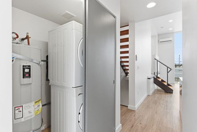 904 E Indiana Ave Ave, Spokane, WA 99207