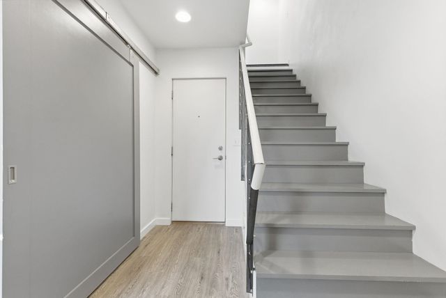 904 E Indiana Ave Ave, Spokane, WA 99207