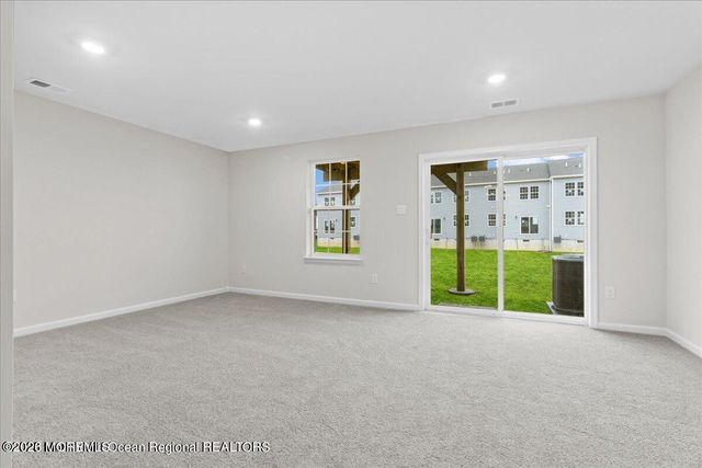 323 Mantoloking Drive, Jackson, NJ 08527