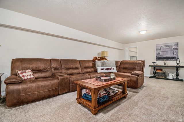 50961 Forest Lake Trail, South Bend, IN 46628