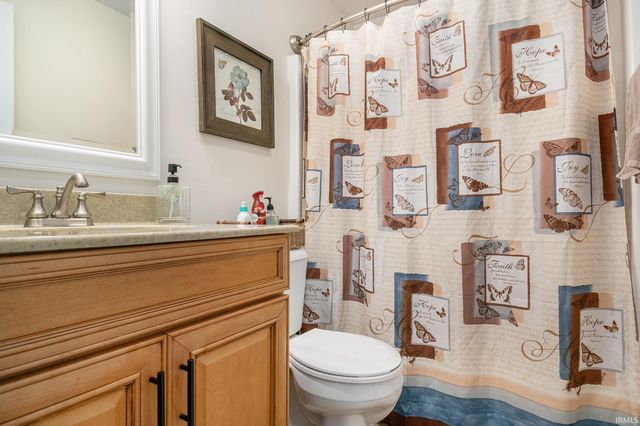 50961 Forest Lake Trail, South Bend, IN 46628