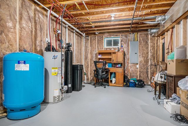 50961 Forest Lake Trail, South Bend, IN 46628