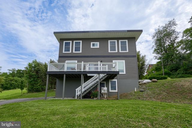 755 KINDERHOOK RD, Columbia, PA 17512