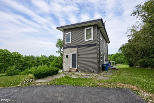 755 KINDERHOOK RD, Columbia, PA 17512