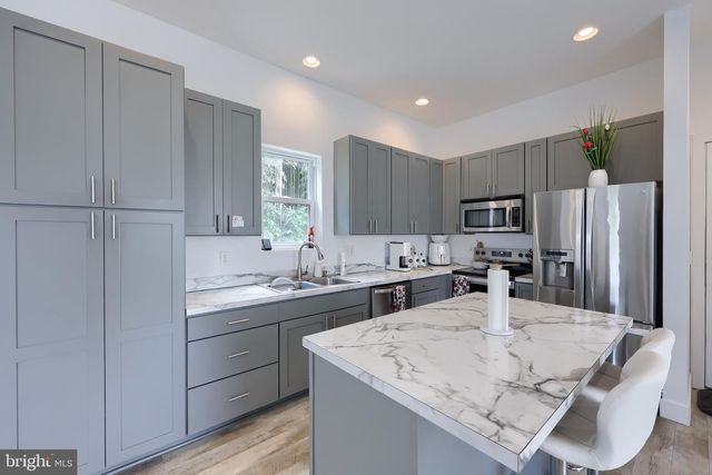 755 KINDERHOOK RD, Columbia, PA 17512