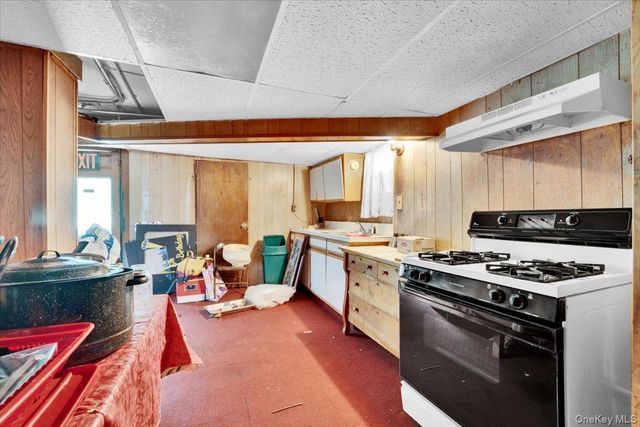 639 S 5th Avenue, Mount Vernon, NY 10550