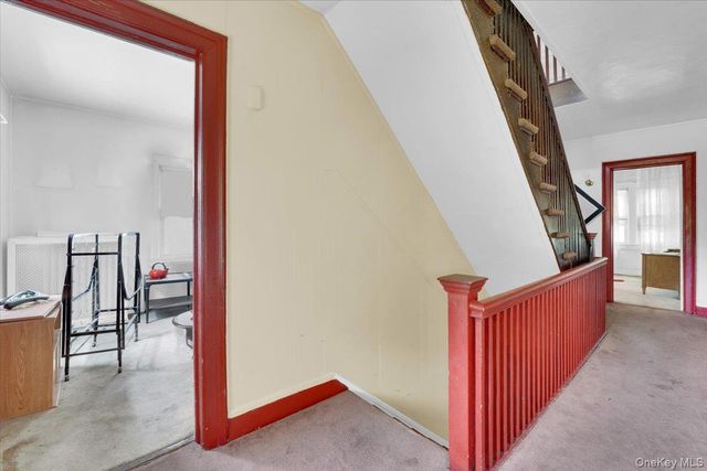 639 S 5th Avenue, Mount Vernon, NY 10550