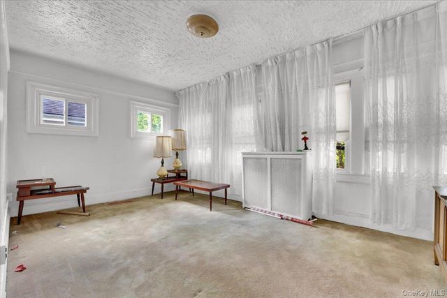 639 S 5th Avenue, Mount Vernon, NY 10550