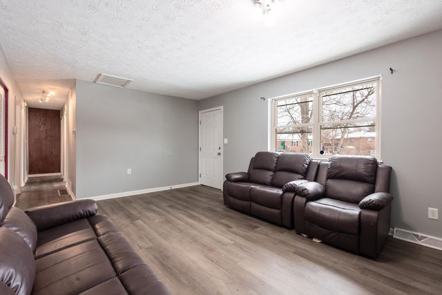 3501 Gunbow Court, Lexington, KY 40517