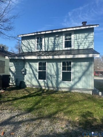 734 Halifax St, Emporia, VA 23847