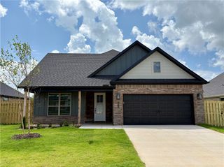 1913 Ferguson Street, Pea Ridge, AR 72751