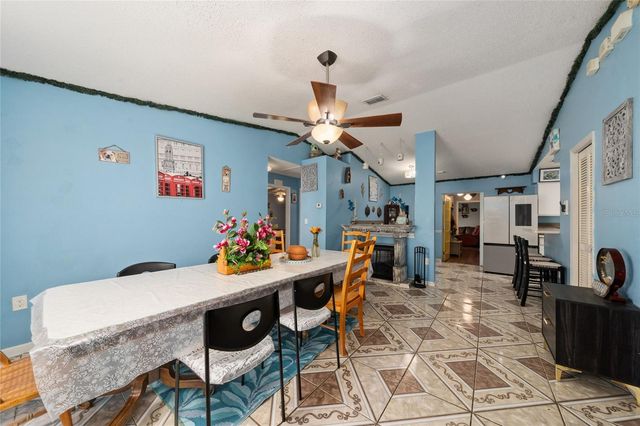 4701 LAKE SHORE DRIVE, St Cloud, FL 34772