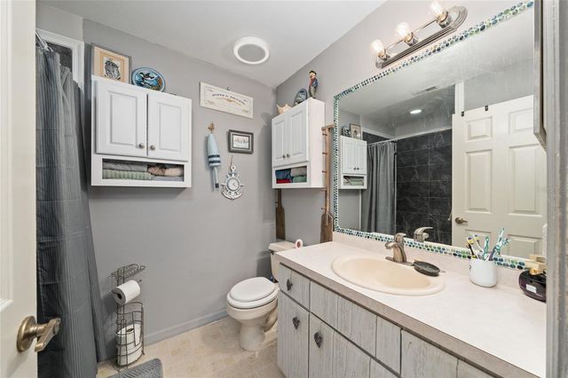 4701 LAKE SHORE DRIVE, St Cloud, FL 34772