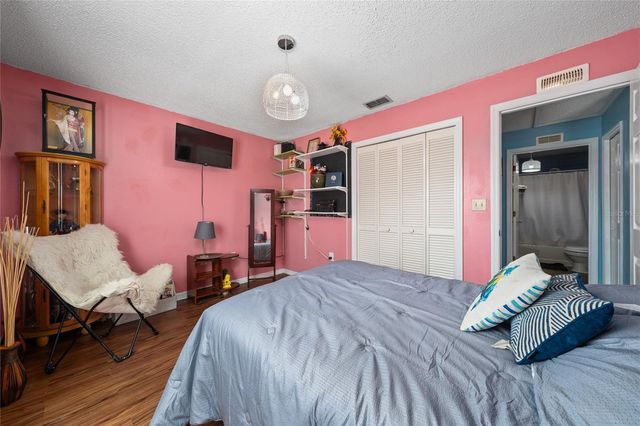 4701 LAKE SHORE DRIVE, St Cloud, FL 34772