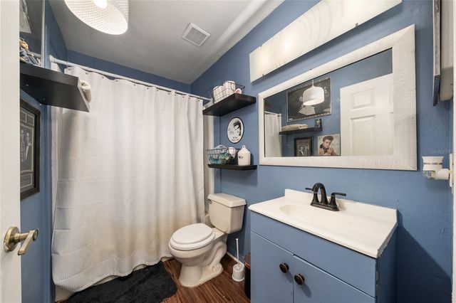 4701 LAKE SHORE DRIVE, St Cloud, FL 34772