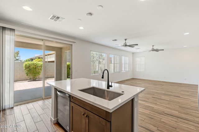 6434 N 17TH Street, Phoenix, AZ 85016