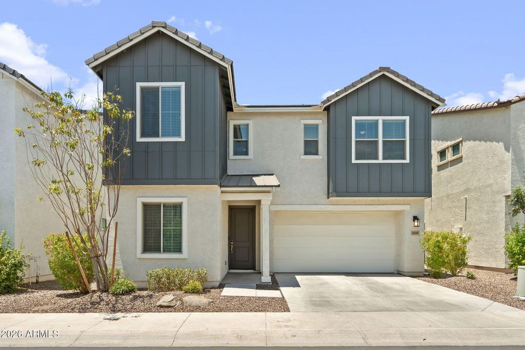 6434 N 17TH Street, Phoenix, AZ 85016