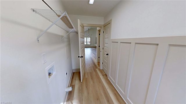 1107 SUNSET Drive, Thomasville, NC 27360