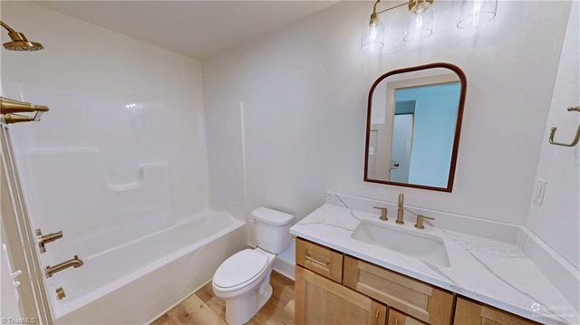 1107 SUNSET Drive, Thomasville, NC 27360