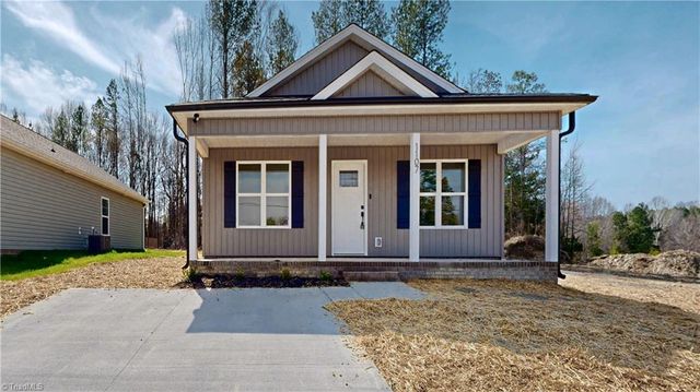 1107 SUNSET Drive, Thomasville, NC 27360