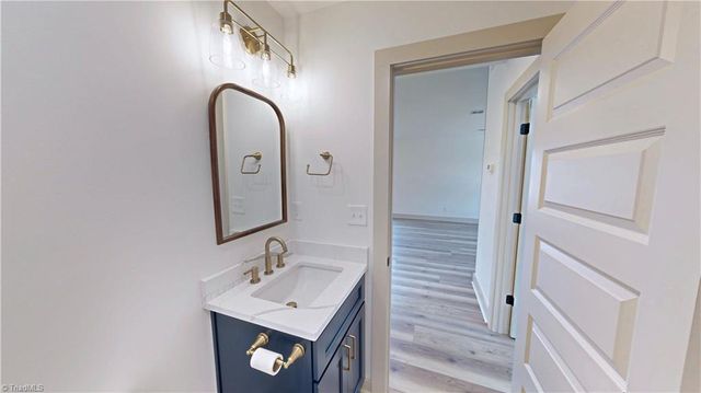 1107 SUNSET Drive, Thomasville, NC 27360