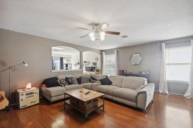17405 Wiseman DR, Pflugerville, TX 78660