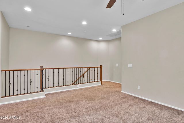 3455 S FALCON Drive, Gilbert, AZ 85297