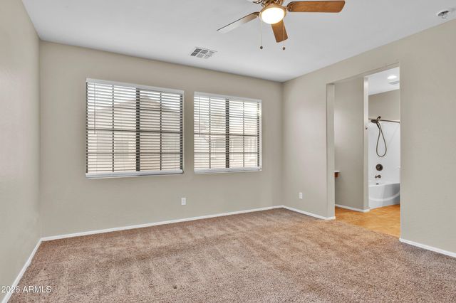 3455 S FALCON Drive, Gilbert, AZ 85297