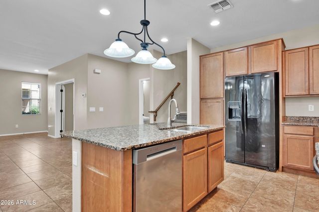 3455 S FALCON Drive, Gilbert, AZ 85297