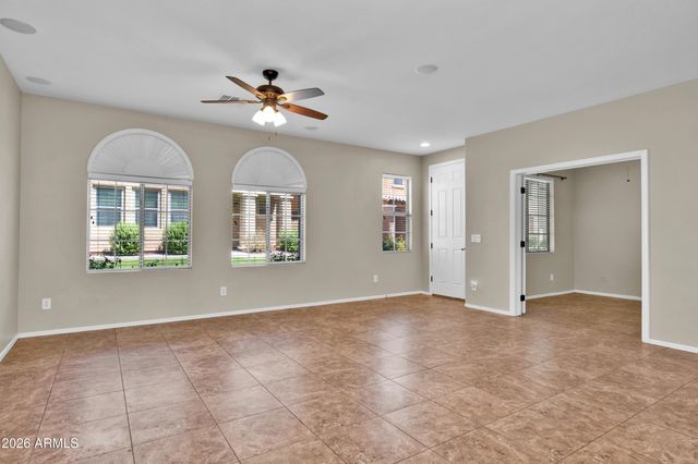 3455 S FALCON Drive, Gilbert, AZ 85297