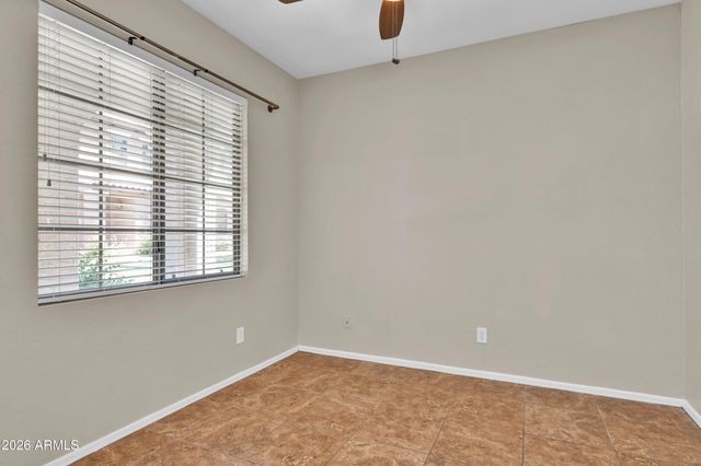 3455 S FALCON Drive, Gilbert, AZ 85297