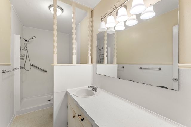 10981 County Road 3405, Brownsboro, TX 75756