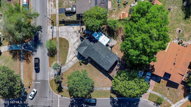 295 BLAIRMORE Boulevard E, Orange Park, FL 32073