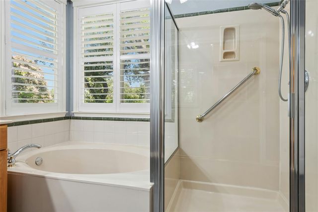 100 Camp DR, Georgetown, TX 78633