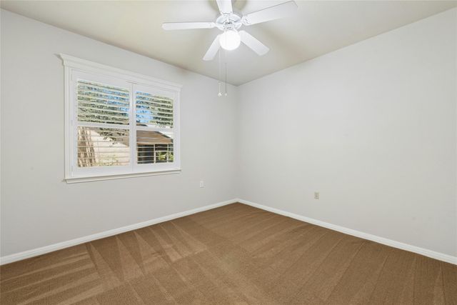 100 Camp DR, Georgetown, TX 78633