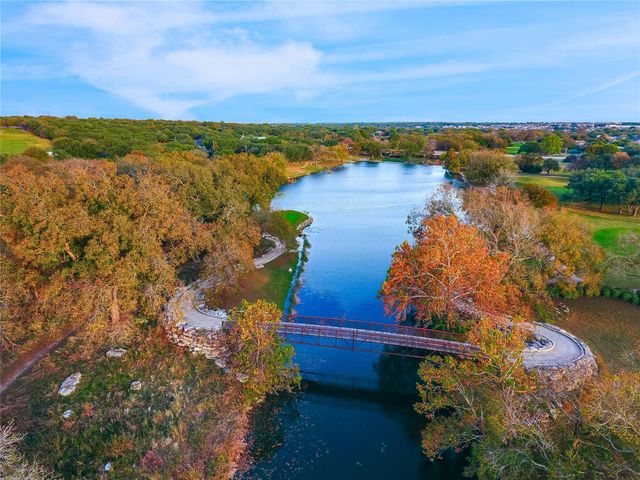 100 Camp DR, Georgetown, TX 78633
