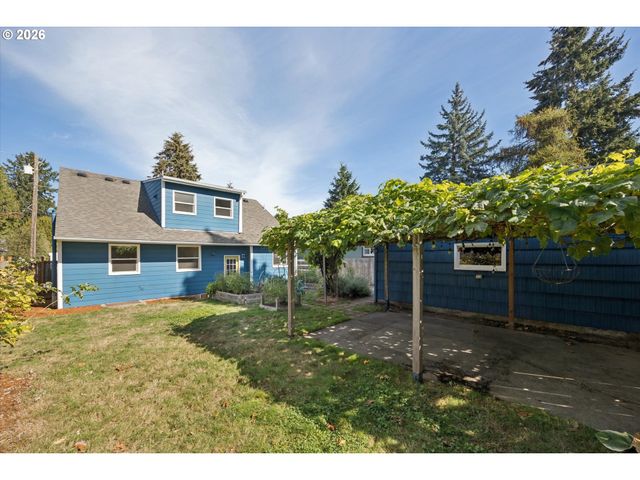 26 Ne STAFFORD St, Portland, OR 97211