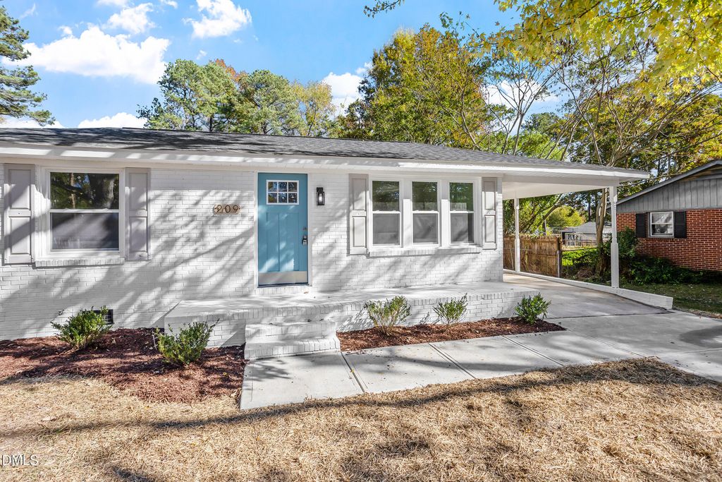 209 Lane Of Sir Lancelot, Garner, NC 27529