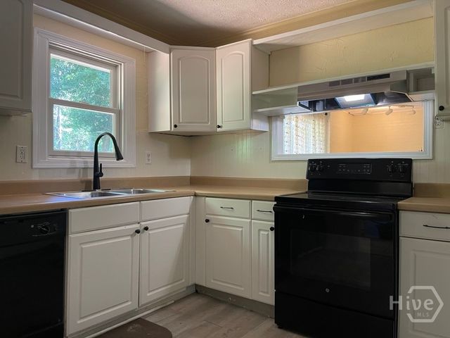 1071 Dials Mill Spur Spur, Statham, GA 30666