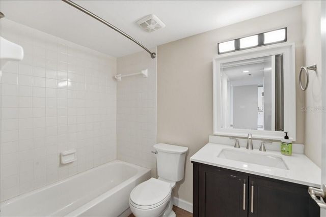 4550 PINEBROOK CIR 506, Bradenton, FL 34209