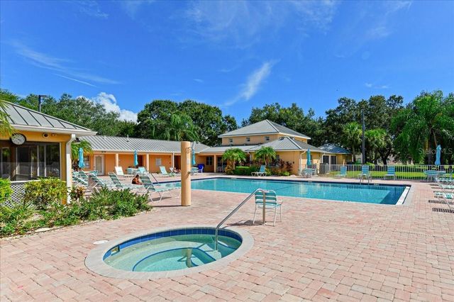 4550 PINEBROOK CIR 506, Bradenton, FL 34209