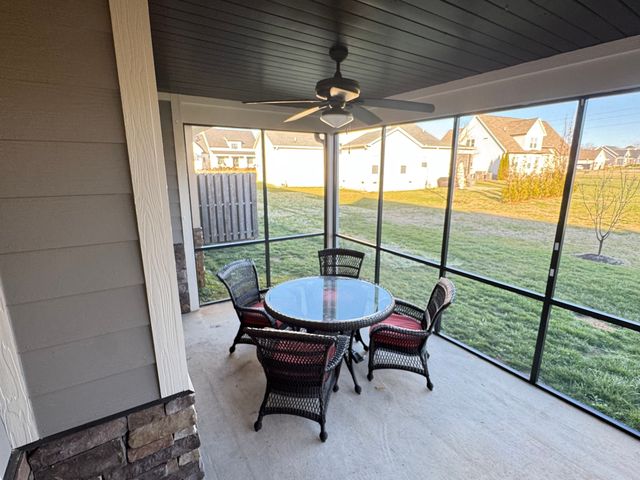 148 Anderton Dr, Winchester, TN 37398