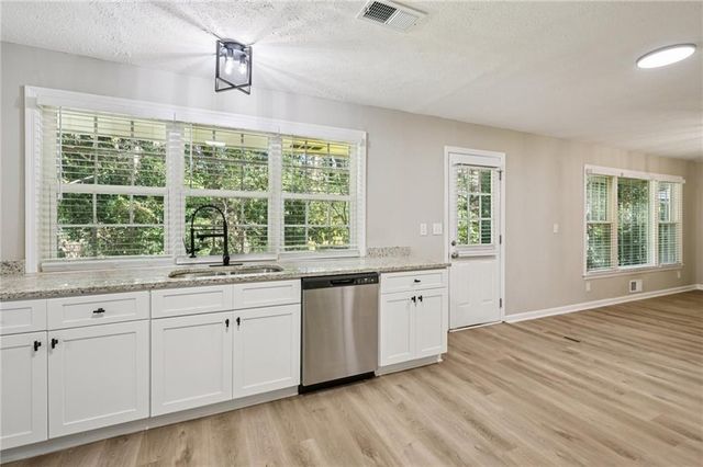 187 Old Timber Road, Lawrenceville, GA 30046