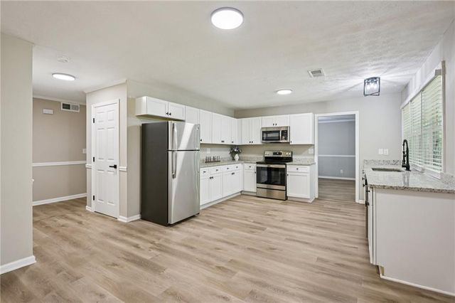 187 Old Timber Road, Lawrenceville, GA 30046